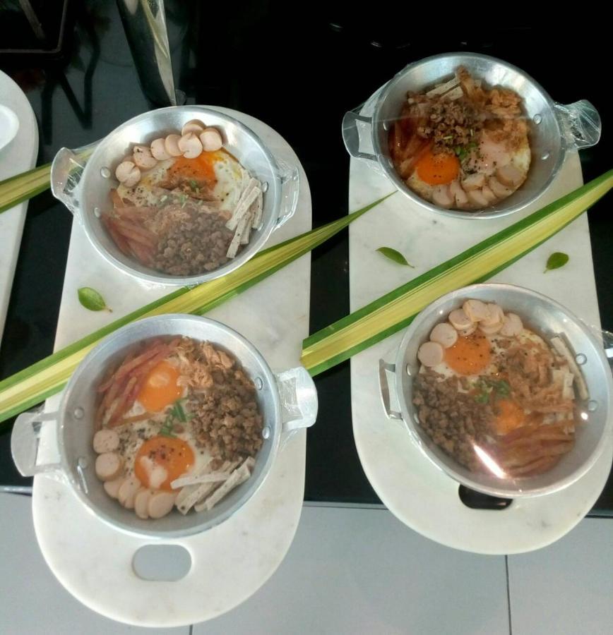 The White Garden Premier Saraburi Otel Ban Dao Ruang  Dış mekan fotoğraf